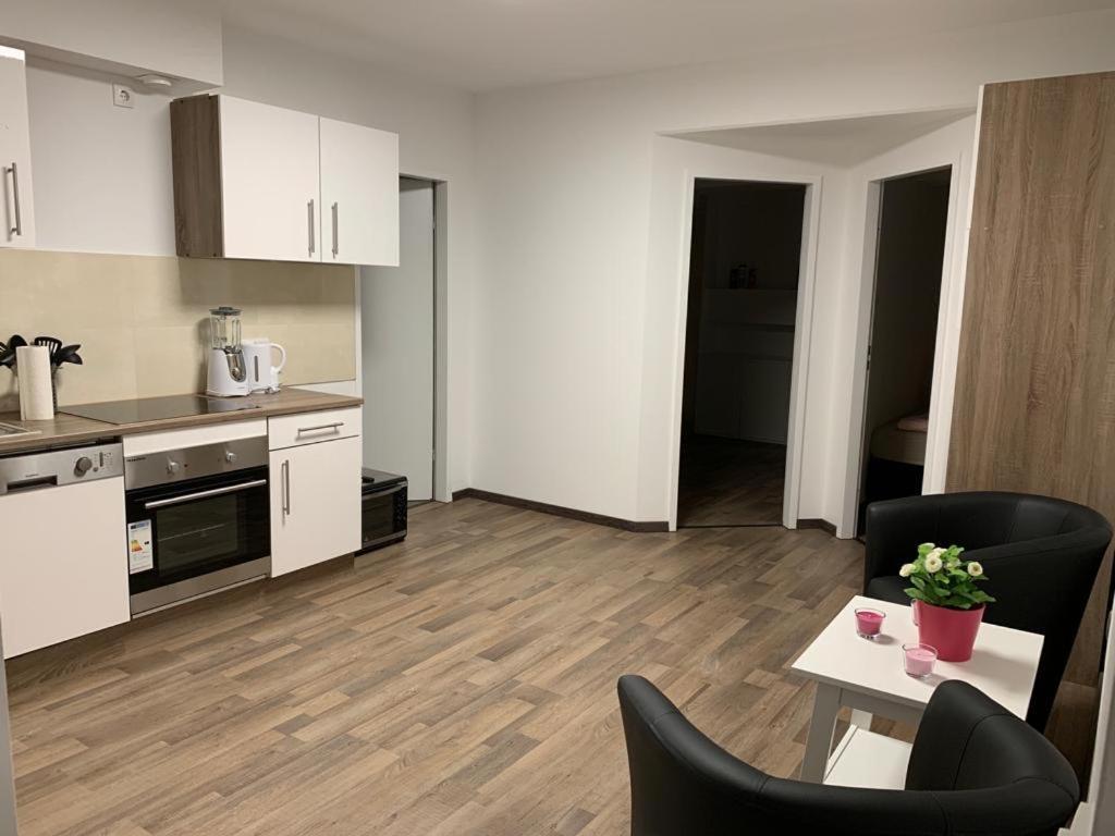 Lovely Share Apartment Aachener Weiher Köln Kültér fotó